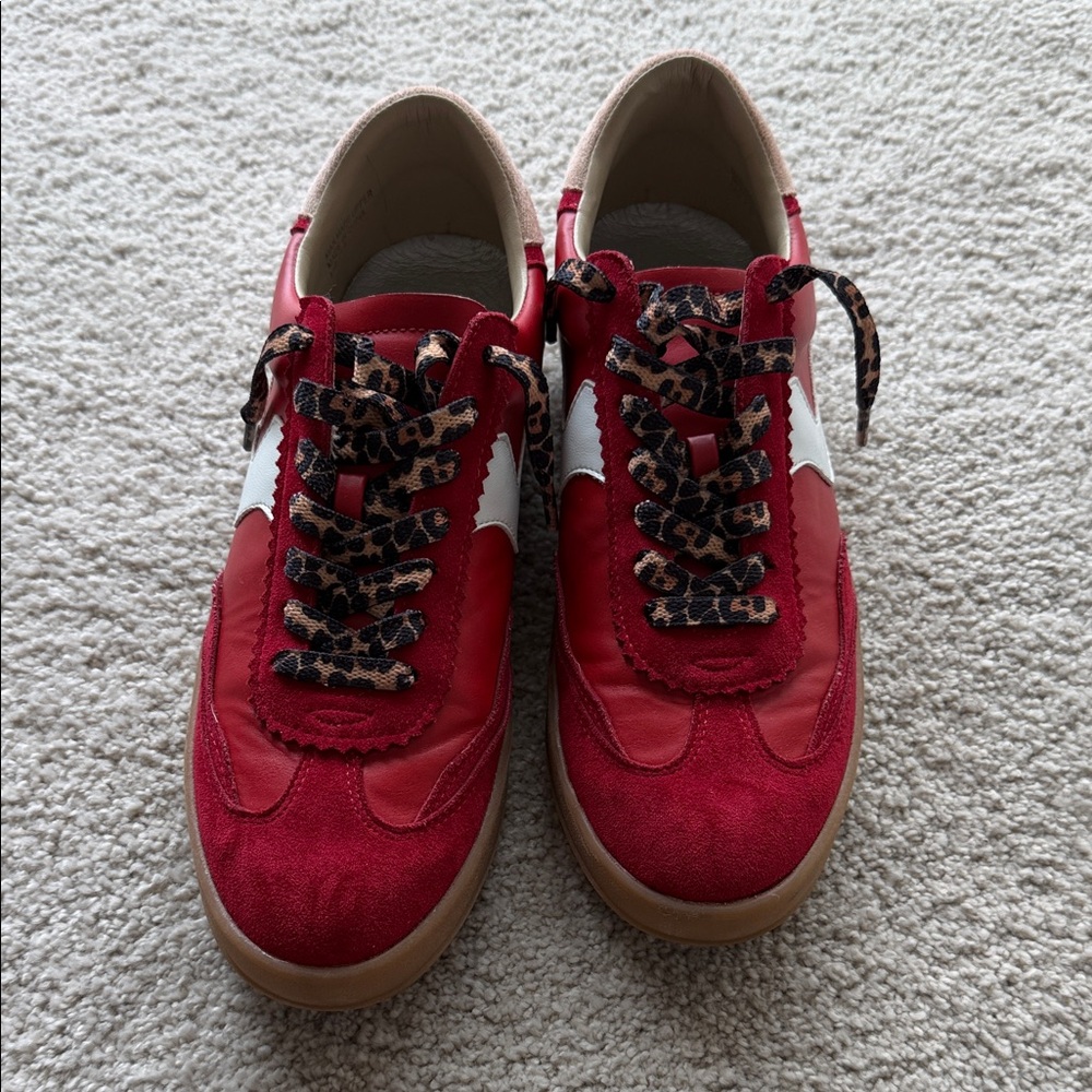 MI.IM Step It Up Sneakers